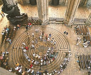 Gomtrie oprative : Le labyrinthe de Chartres