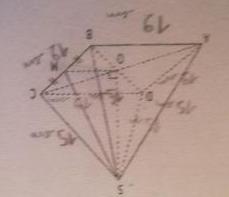 SABCD est une pyramide rgulire de sommet S