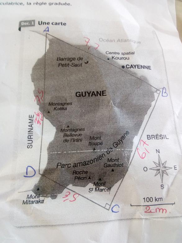 Estimer la superficie de la Guyane